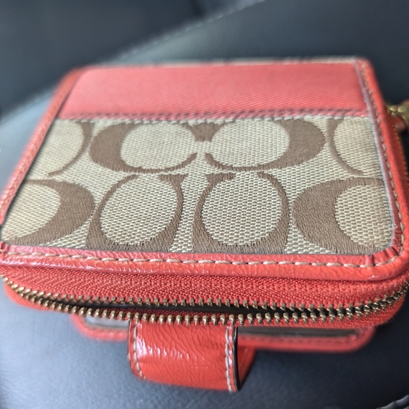Coach Brown and Orange Wallet - Picture 4 of 7